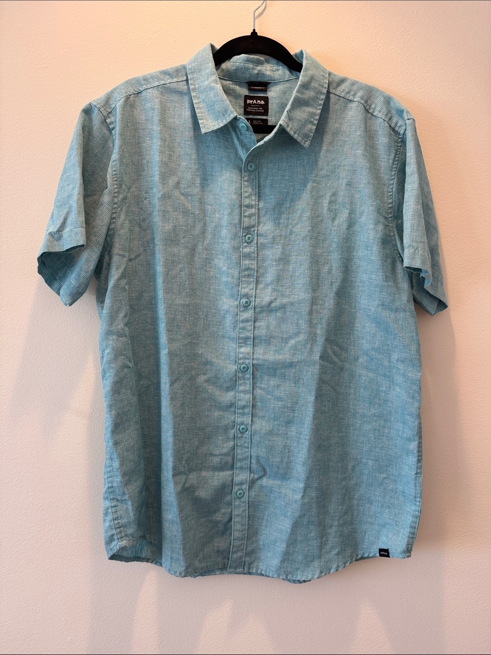 Prana Men's Casual Short-Sleeve Button-Down Shirt in Light Teal